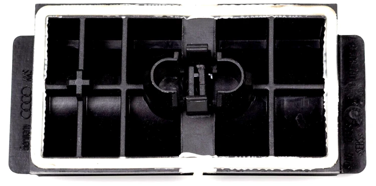 bac8db8f2e296fb4694ff6db9c5ce75c.png